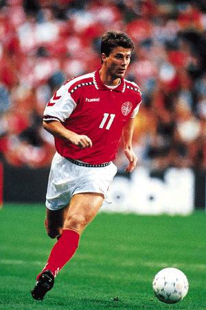 全部版本 历史版本   布莱恩·劳德鲁普(brian laudrup,1969年2月22日