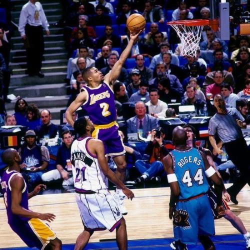 新秀赛_90后街头亲热_大赛 麦蒂 参加 新秀 赛