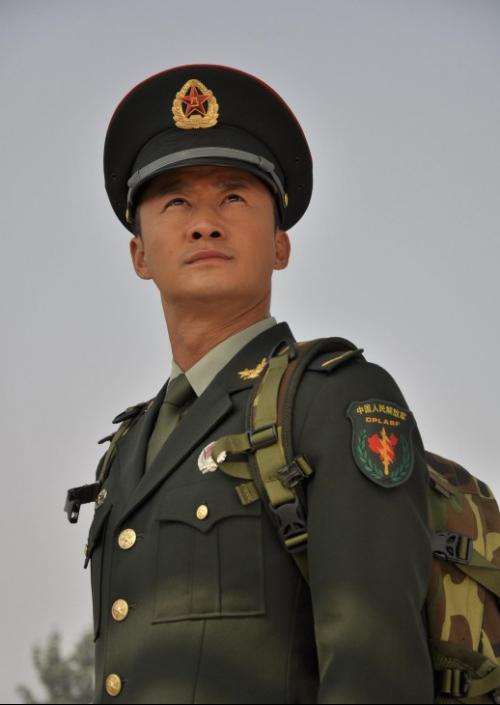 吴京出演《我是特种兵之国之利刃》图片