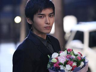 厉旭是个感性的人,在获奖的时候总有一大堆感