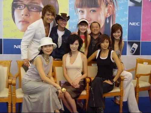 <em>摇摆女郎</em>_地下法庭2完整版_粉红女郎_<em>摇摆女</em>