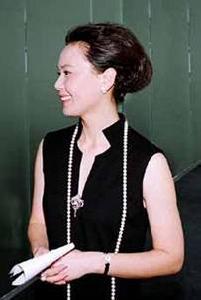 李莹