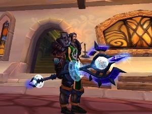 黑冰法杖与埃霍恩的冰霜之镰并称为魔兽世界最