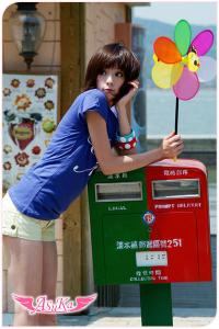 <em>李依瑾</em> - 搜搜百科