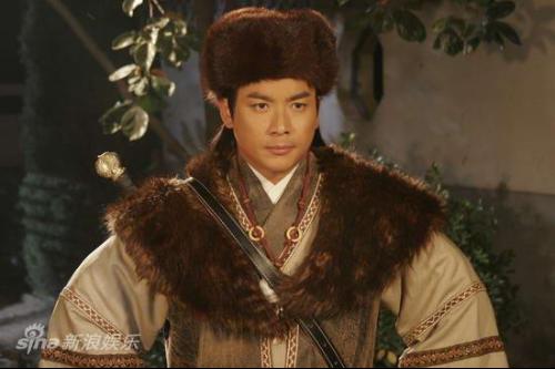 江宏恩饰北侠欧阳春