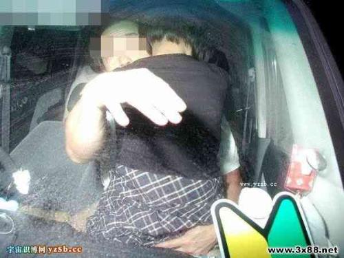 <em>顾长卫车震门</em>