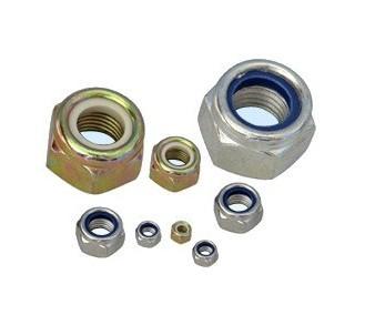 防松螺母起源于国外,它是以特殊的工程塑料永