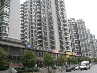 河风丽景