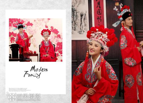 全部版本 历史版本  [1]古装结婚照在以往的婚纱照拍摄里占的比重