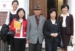 胡为美,女,籍贯松阳县,美籍华人,曾任美国北加州华文作家协会第三任
