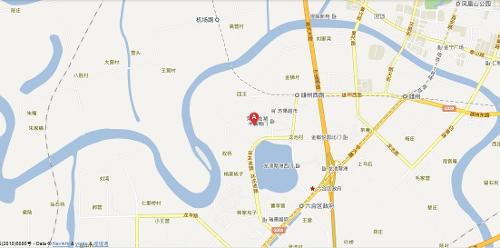 酒店坐落在南京市六合区天然湖龙池湖旁