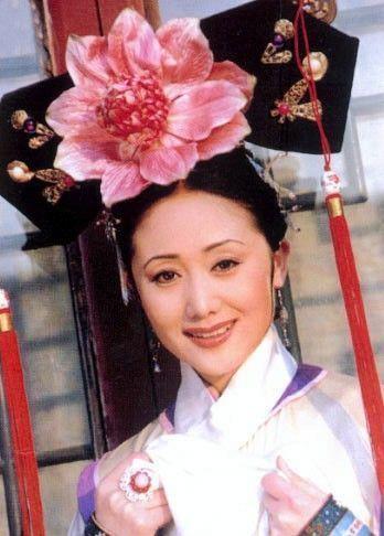 赵丽娟饰演令妃