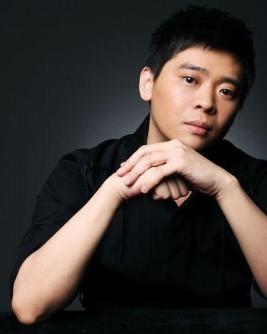 青年演员林继东毕业于北京电影学院表演专业,师从著名演员黄磊