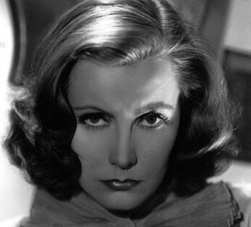 葛丽泰嘉宝头像_葛丽泰嘉宝经典图片_葛丽泰嘉宝茶花女_葛丽泰·嘉宝写真 