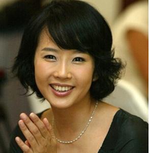 <em>李恩美</em>,韩国实力派<em>女歌手李恩美</em>