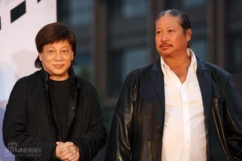 北女孩介绍给梁小龙认识