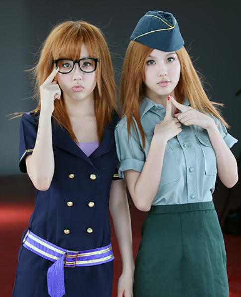 春晚上把by2拼成bye2