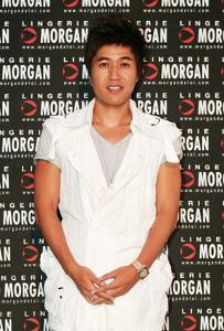 金钟民老婆_金钟民收入(2)