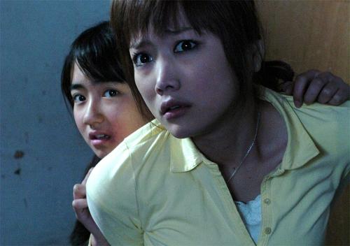 裂口女(2007年白石晃士执导恐怖电影)