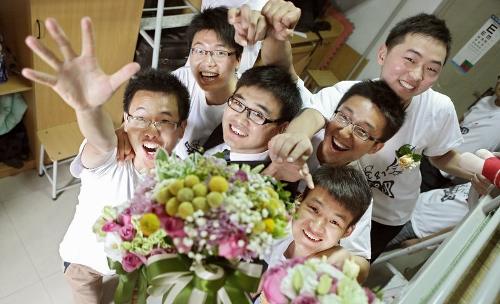 本人毕业两年,结婚一年,年初独自去广州上班,工