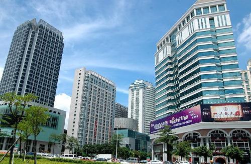 汕头人均收入_汕头小公园图片(2)
