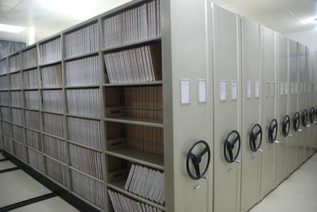 档案的收集,整理,保管,鉴定,统计和提供利用的活动.