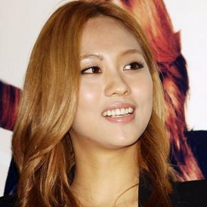 王霏霏越跳越美丽_越跳越美丽长腿美女,越跳越美丽孟佳图片