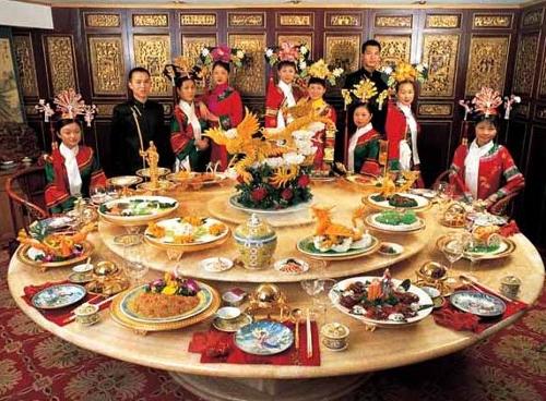 满族传统饮食——满汉全席; 满汉全席:108道菜~; 满族食品