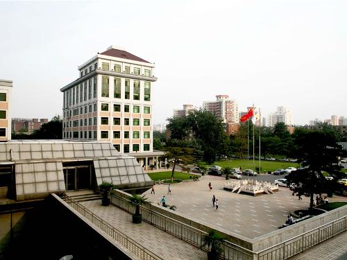 中央财经大学