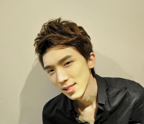 http://pic.baike.soso.com/p/20111126/scr-20111126152600-1825833223.jpg_害怕hagraveipagrave