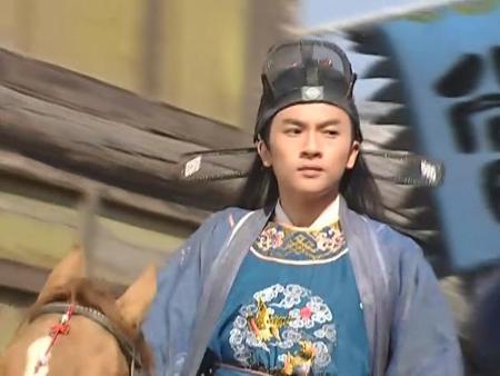 电视剧【无敌县令】主题曲歌词、演员表、职员