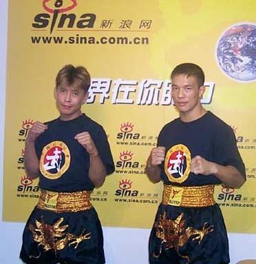 由2000年度中国武术散打王争霸赛65公斤级冠军格日乐图出任形象大使