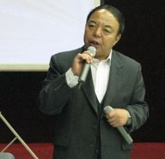 郑晓龙(全国优秀教师、语文特级教师、硕士导