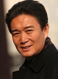 郑强,国家一级演员,毕业于中央戏剧学院.