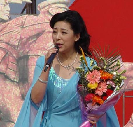 关牧村