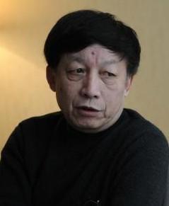 易中天