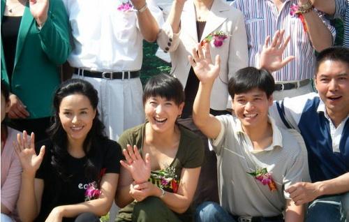 <em>女人的村庄</em>+宣传照