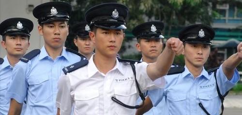 学警系列是tvb从2005年到2009年推出的系列剧,主要讲述了两个有志青年