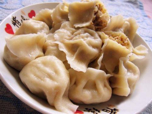 牛排酸菜馅饺子江阴华地附近的猪肉店图片