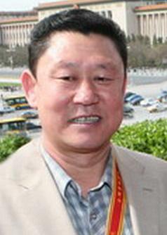 李德明,男,汉族,50岁,中共党员,大专学历,北辰区青光镇韩家墅村党总支