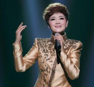 军旅歌手降央卓玛-中国最强女中音 畅想人生 快乐生活