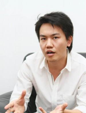 王宁  