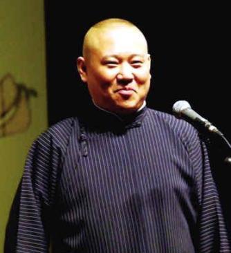 2005年加盟其师父侯耀文的铁路文工团.