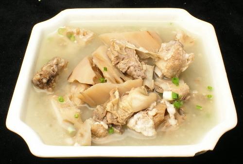 炖排骨