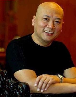 京剧世家 1952年12月23日迟重瑞出生于北京的一个五代京剧世家,从小