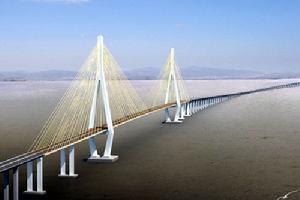 1990年--第二座亚欧大陆桥全线贯通