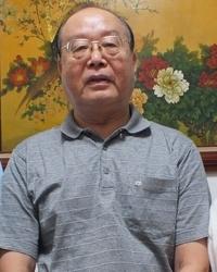 何少川