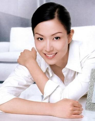 郑秀文歌曲喜欢憎你_郑秀文歌曲_郑秀文经典