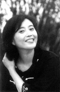 丁嘉丽 