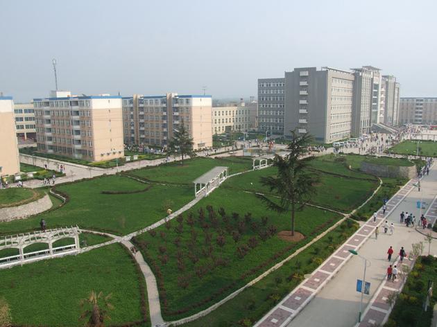 西安理工电子信息专业与数字媒体专业哪个好